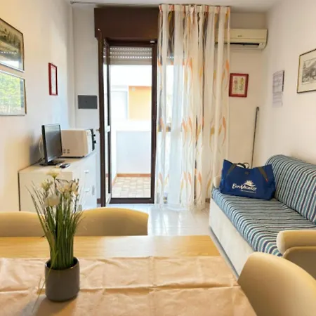 Appartement Functional With Balcony-beahost Lo Stallone