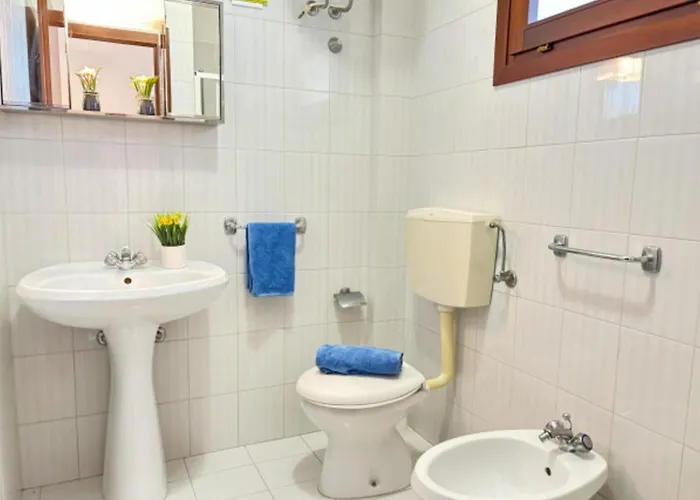 Functional With Balcony-beahost Appartement *