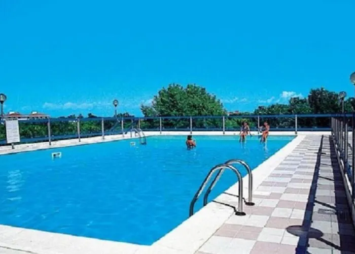 Functional With Balcony-beahost * Lo Stallone