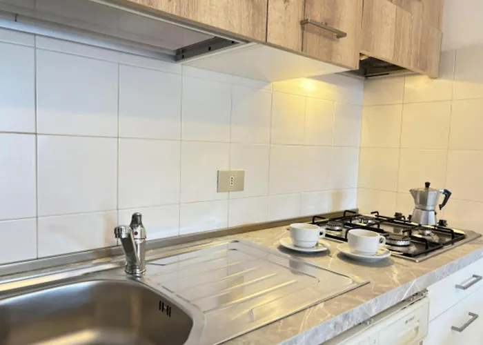 Appartement Functional With Balcony-beahost *