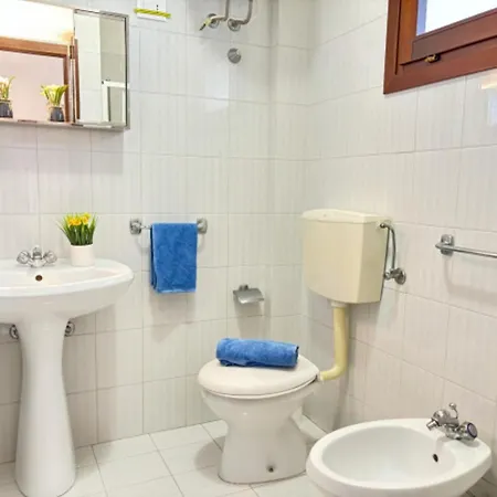 Functional With Balcony-beahost Apartamento *