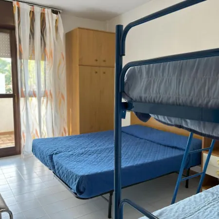 Functional With Balcony-beahost