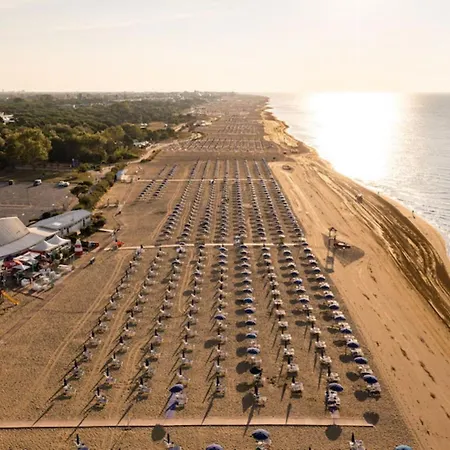 Functional With Balcony-beahost Appartamento